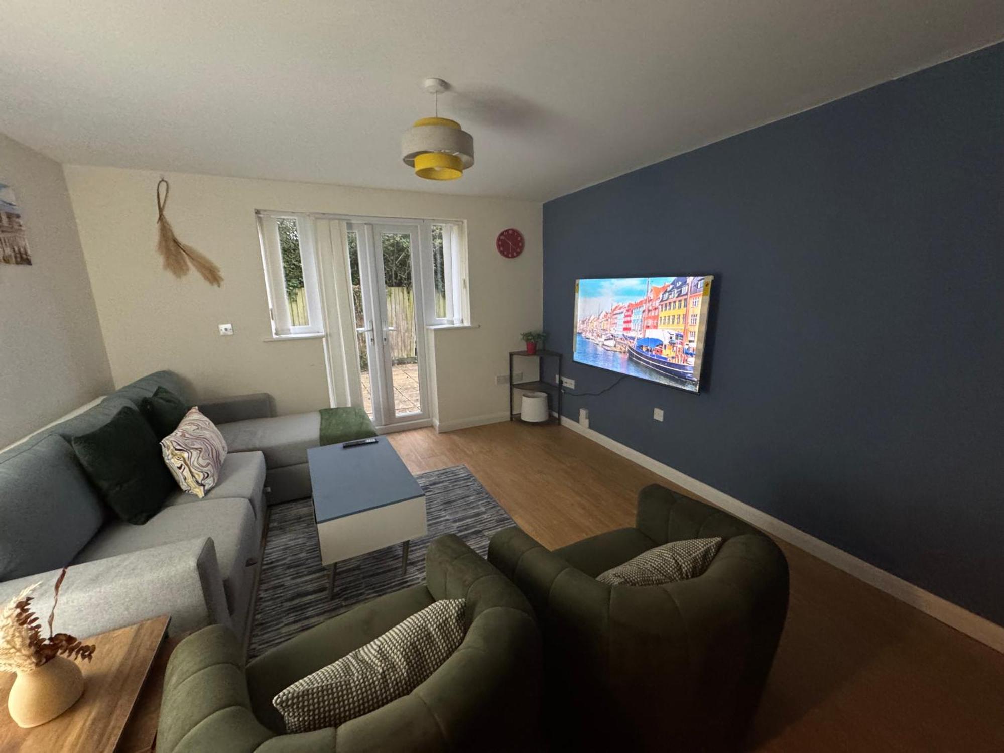 The Vogue Stay, 3 Bedrooms, 2 Bathrooms, Ideal For Jr & Oxford Hospitals, Free Carpark, Conveniently Located For Ring Road Access, 2 Miles From Oxford City Centre Easy Car & Bus Route Exterior foto
