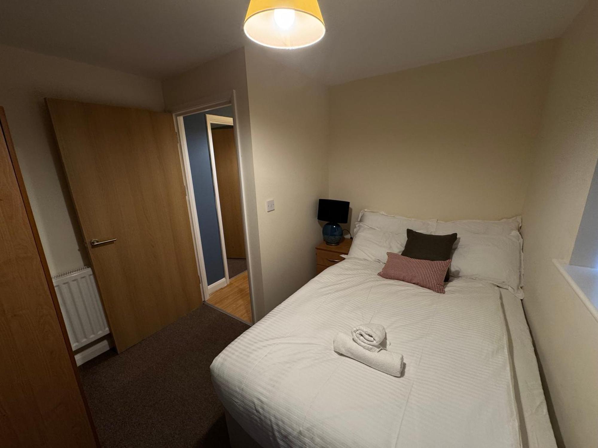 The Vogue Stay, 3 Bedrooms, 2 Bathrooms, Ideal For Jr & Oxford Hospitals, Free Carpark, Conveniently Located For Ring Road Access, 2 Miles From Oxford City Centre Easy Car & Bus Route Exterior foto
