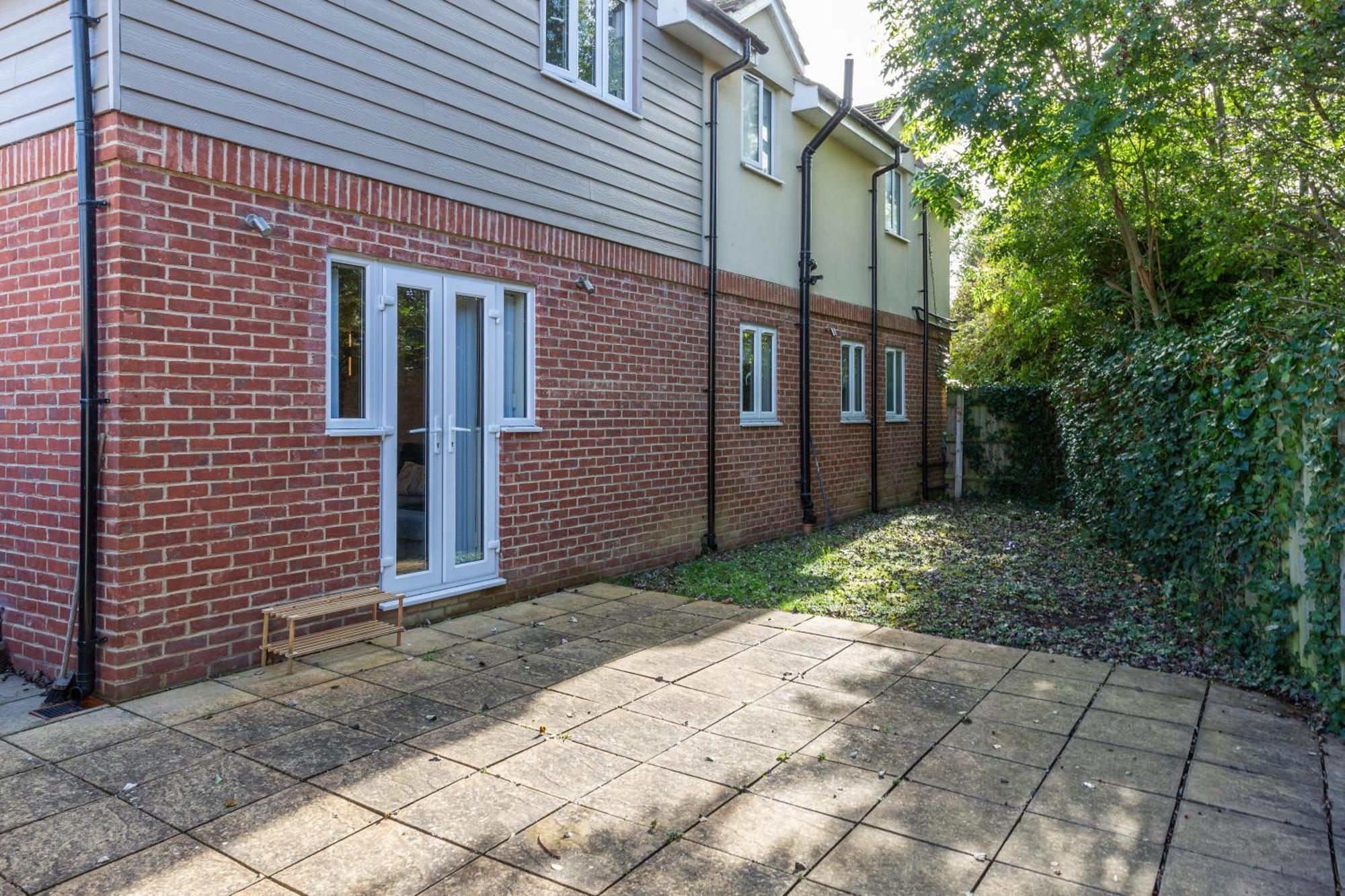 The Vogue Stay, 3 Bedrooms, 2 Bathrooms, Ideal For Jr & Oxford Hospitals, Free Carpark, Conveniently Located For Ring Road Access, 2 Miles From Oxford City Centre Easy Car & Bus Route Exterior foto